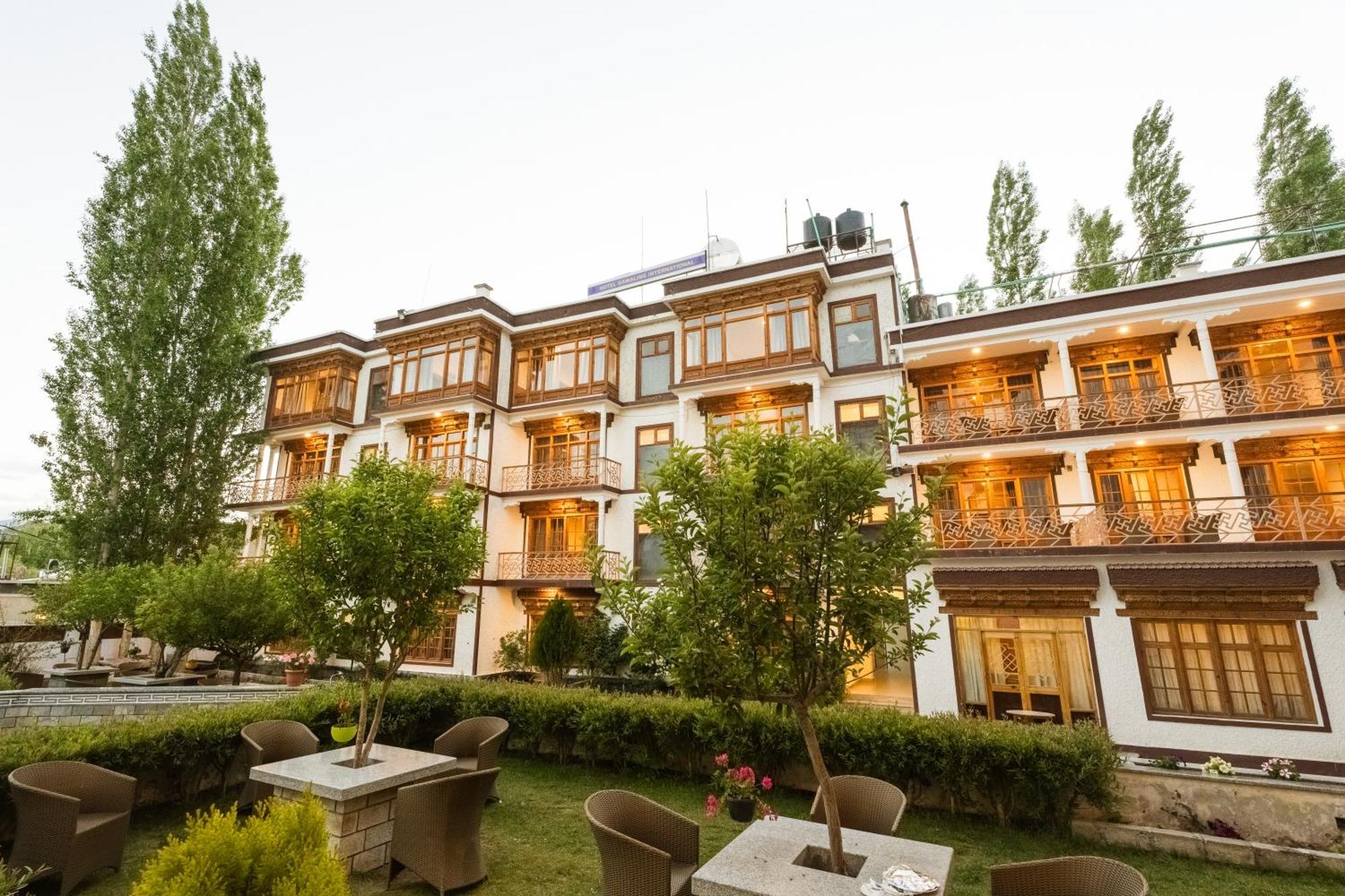 לה Hotel Gawaling International מראה חיצוני תמונה