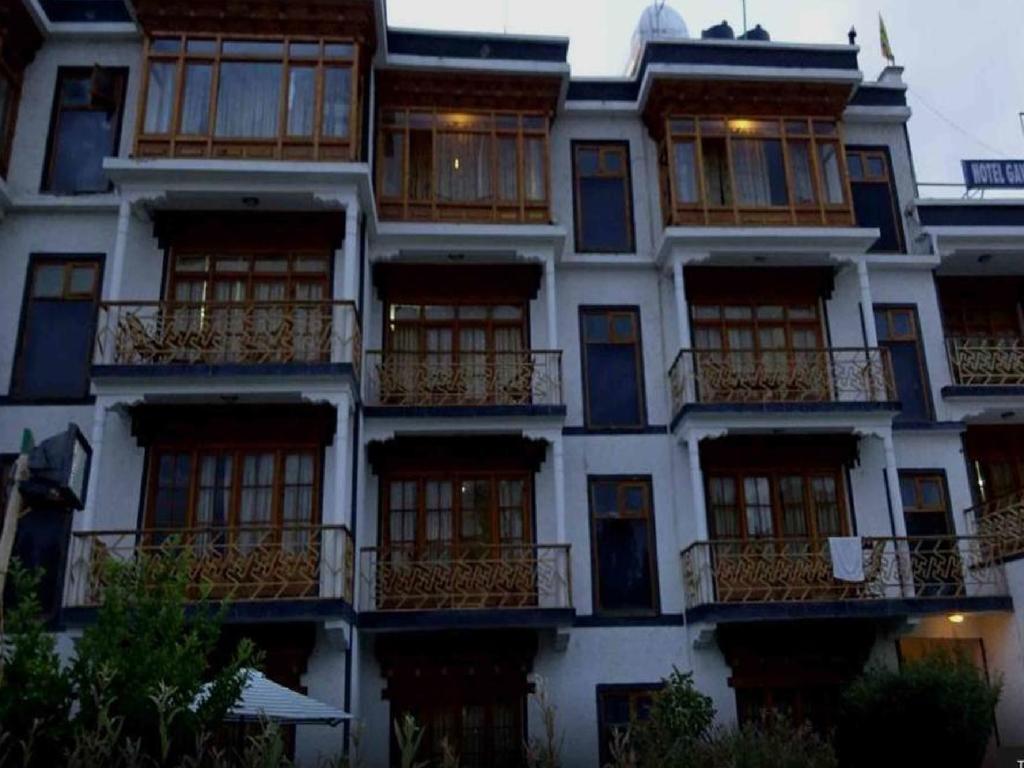 לה Hotel Gawaling International מראה חיצוני תמונה